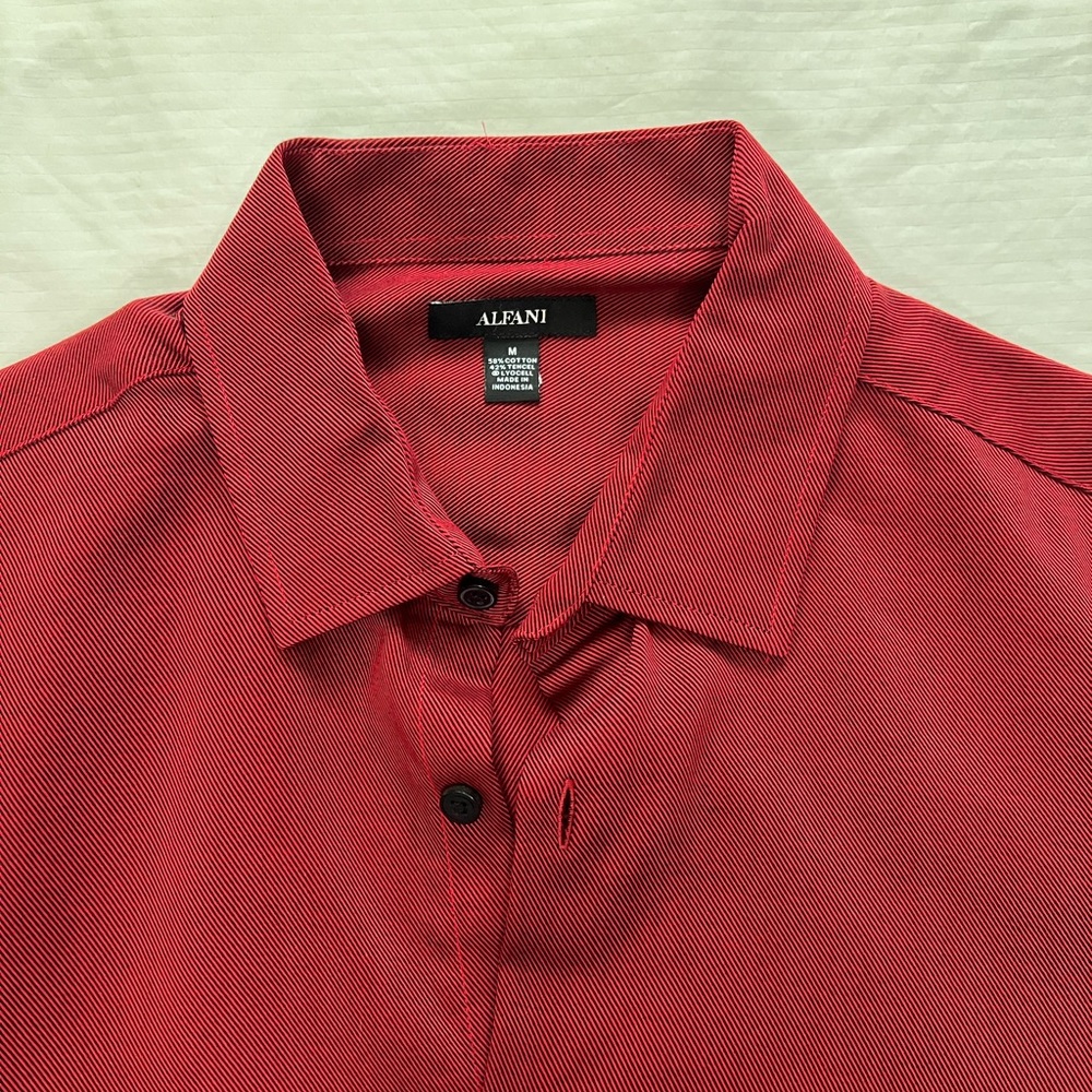 Men’s dress button up shirt